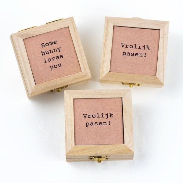 Kaninchen in der Kiste Frohe Ostern