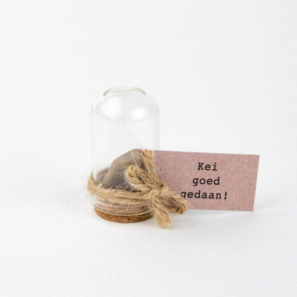 Rocher dans une cloche - Très bien fait