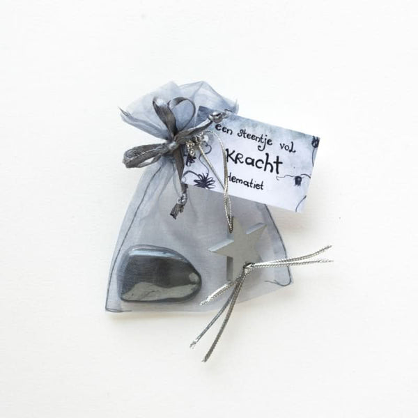 Pierre pleine de puissance