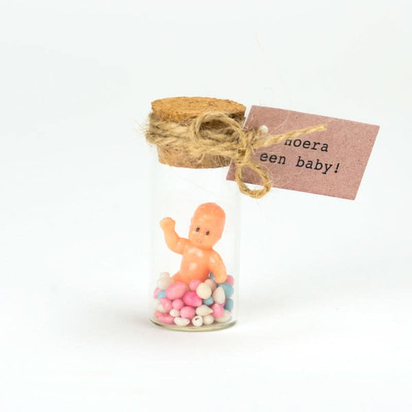 Bouteille hourra un bébé 6cm