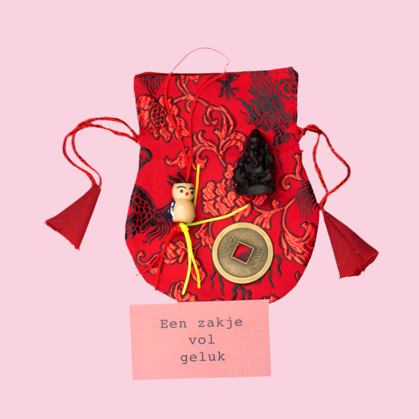 Petit sac porte-bonheur chinois