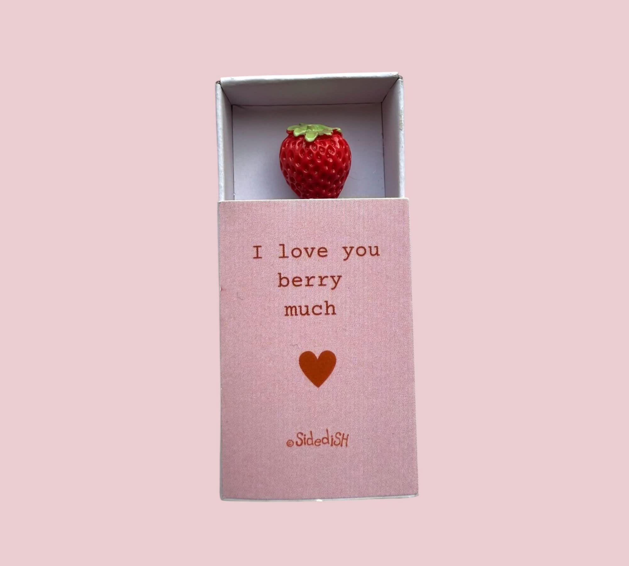 I love you berry doosje
